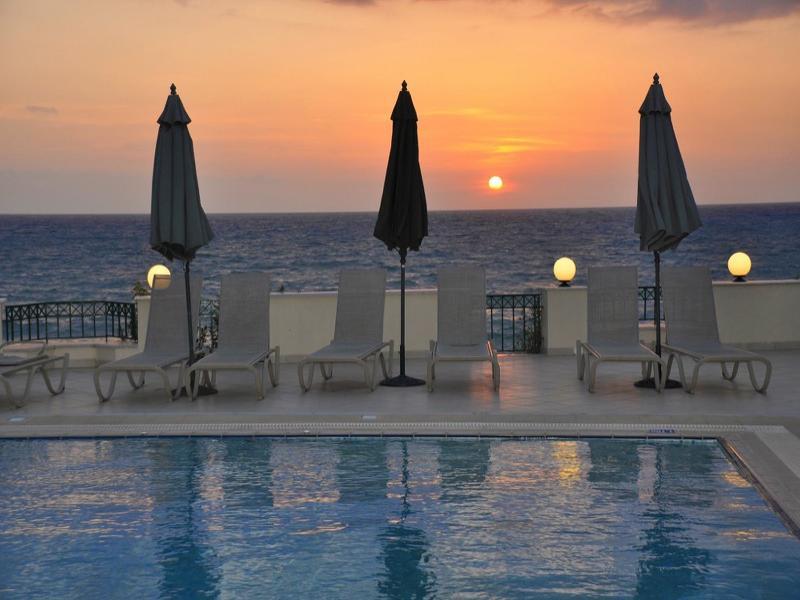 Aparthotel Messina 4*