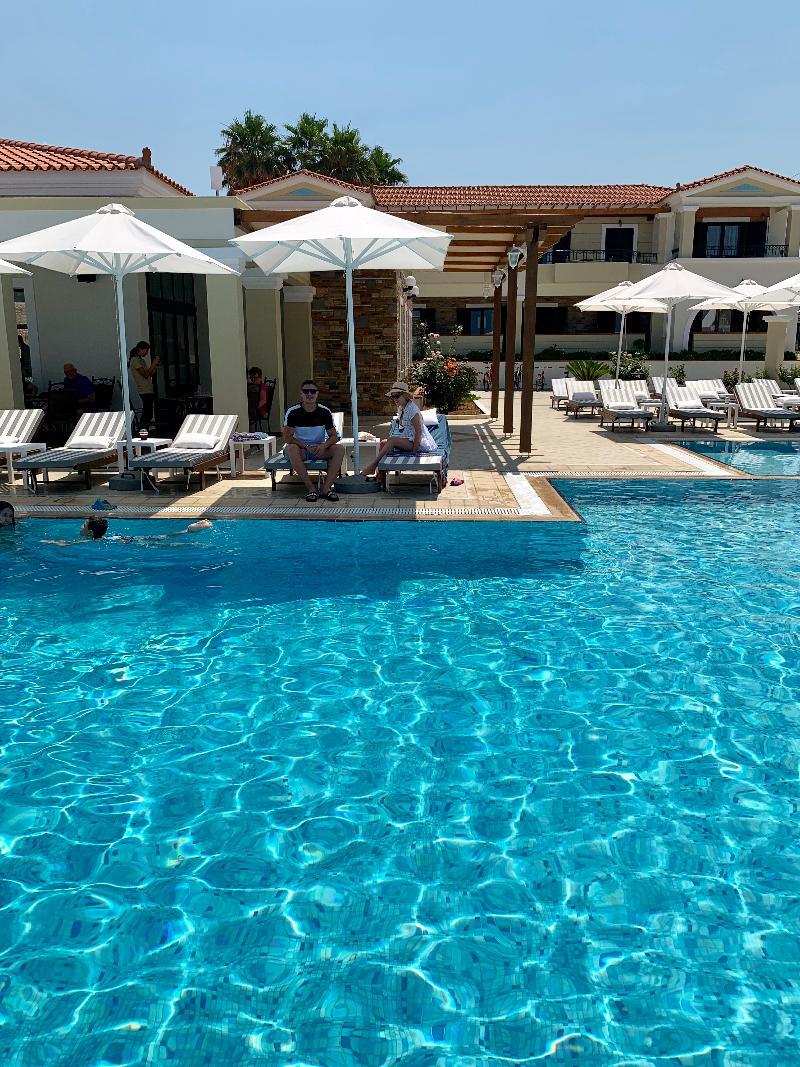 Messina Hotel apartamentowy Kyparissia